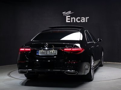 2025 Mercedes-BENZ S-CLASS photo 4