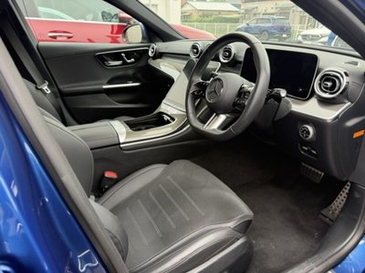 صورة 8 لـ 2025 MERCEDES-BENZ C-CLASS