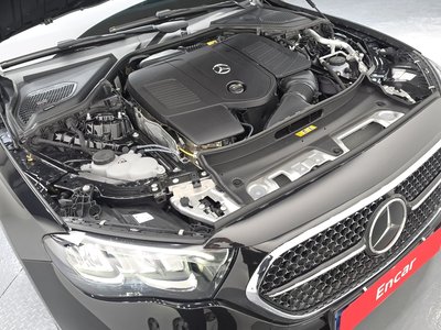 MERCEDES-BENZ E-CLASS - 7