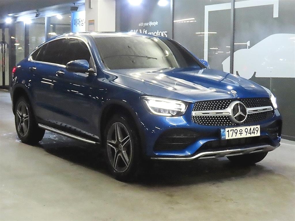 MERCEDES-BENZ GLC - View 1