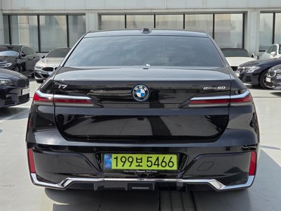 BMW I7 - 3