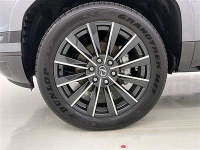 2025 Lexus GX photo 7