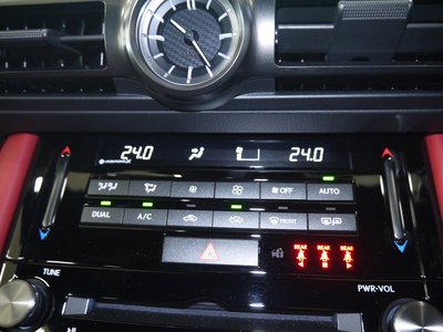 LEXUS IS - 7