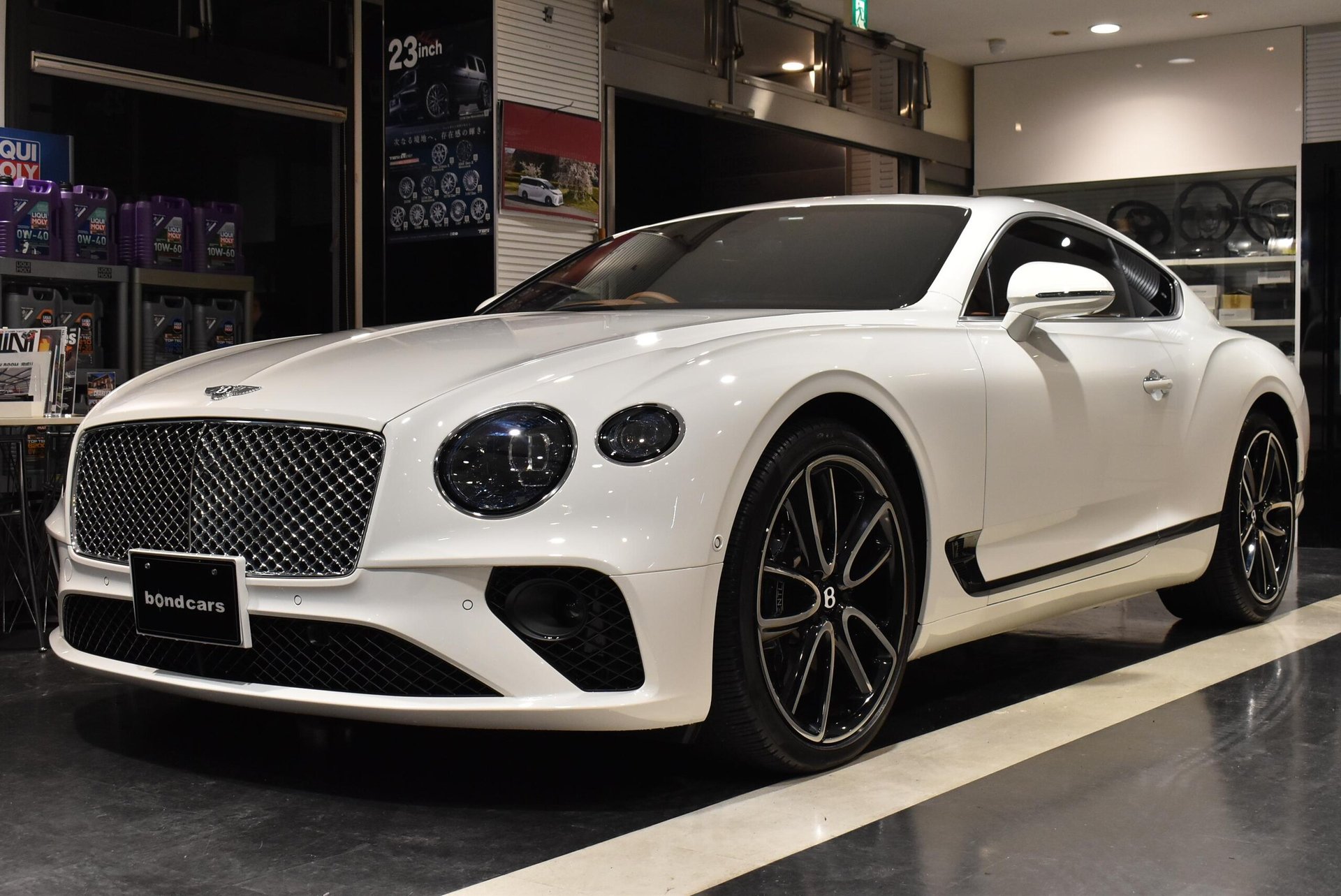 BENTLEY CONTINENTAL - View 1