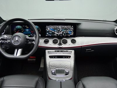 MERCEDES-BENZ E-CLASS - 9