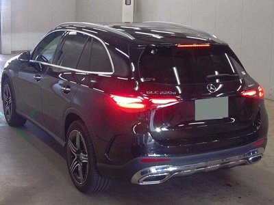 MERCEDES-BENZ GLC - 2