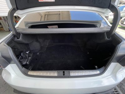 صورة مصغرة 16 لـ 2021 Lexus LS