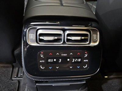 2021 Mercedes-BENZ S-CLASS thumbnail 32