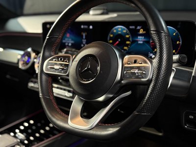 MERCEDES-BENZ GLB - 5