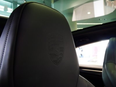 2023 Porsche CAYENNE photo 9