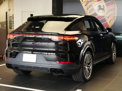 2023 Porsche CAYENNE — миниатюра 17