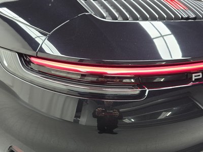 PORSCHE 911 - 10