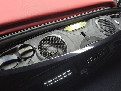 PORSCHE 911 - 7