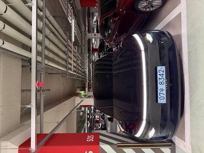 TESLA MODEL Y - 1