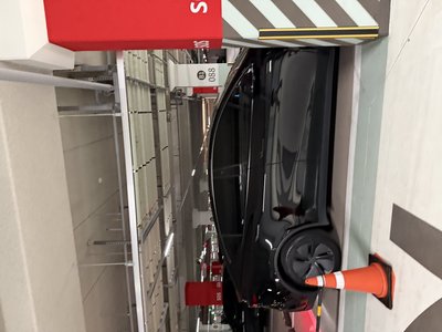 TESLA MODEL Y - 7
