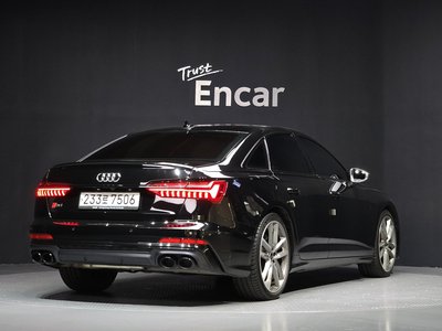 AUDI S6 - 4