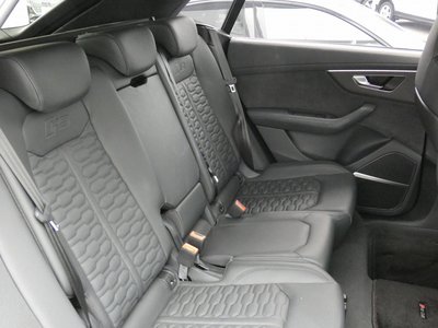 AUDI RS Q8 2022 thumbnail 57