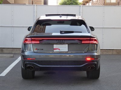 AUDI RS Q8 2022 thumbnail 10