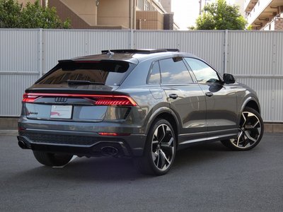 AUDI RS Q8 2022 thumbnail 11