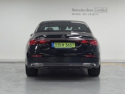 MERCEDES-BENZ E-CLASS - 3