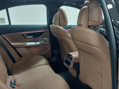 MERCEDES-BENZ E-CLASS - 10