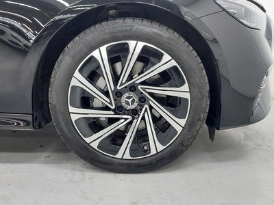 MERCEDES-BENZ E-CLASS - 6