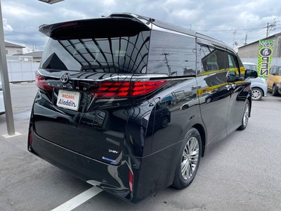 TOYOTA ALPHARD - 4