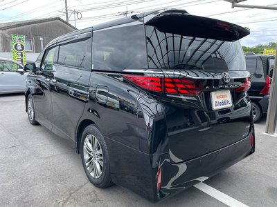 TOYOTA ALPHARD - 5