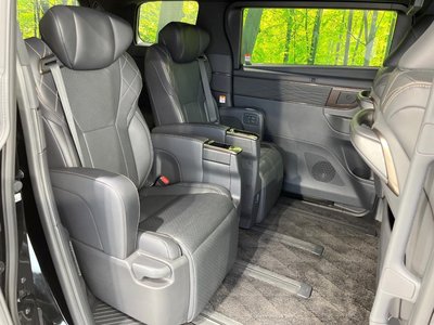 TOYOTA VELLFIRE - 9