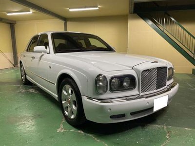 BENTLEY ARNAGE - 8