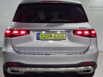 2024 Mercedes-BENZ GLS — фото 3