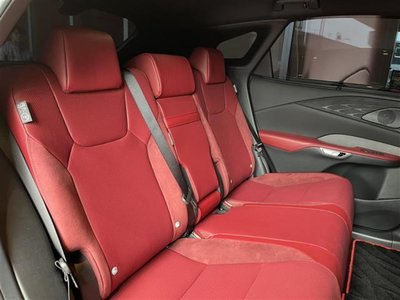 صورة مصغرة 11 لـ 2025 Lexus RX