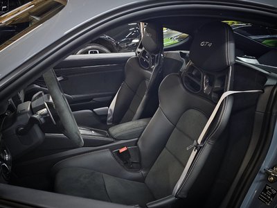 2022 Porsche 718 照片 2