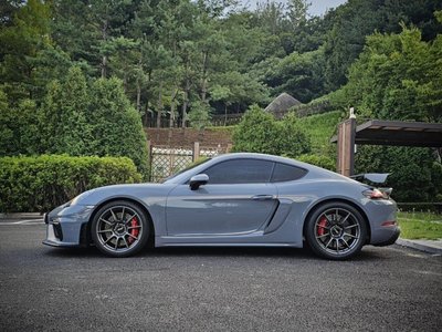 2022 Porsche 718 照片 5