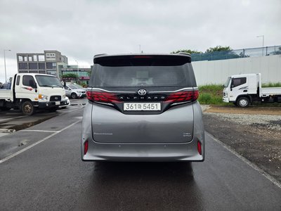 TOYOTA ALPHARD - 3