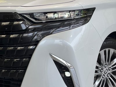 2025 Toyota ALPHARD thumbnail 12