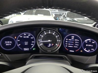 صورة 8 لـ 2020 Porsche 911