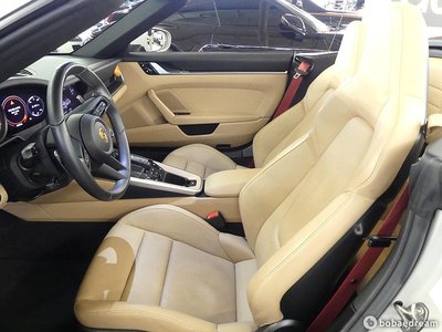 صورة 10 لـ 2020 Porsche 911