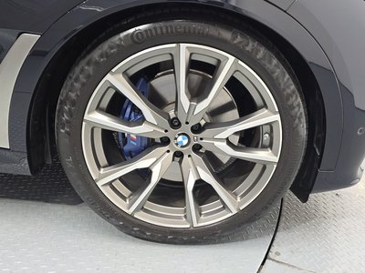 BMW X7 - 8