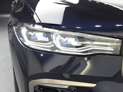 BMW X7 - 9