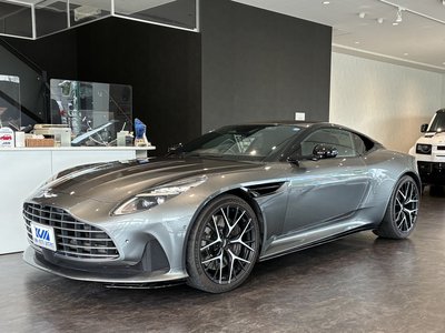 2025 Aston Martin DB12 照片 7