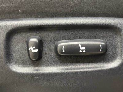 صورة 7 لـ 2016 Toyota LAND CRUISER 200