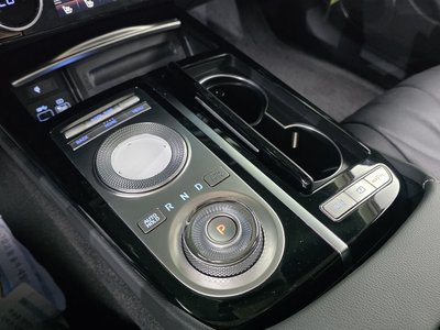 GENESIS G80 (RG3) - 9