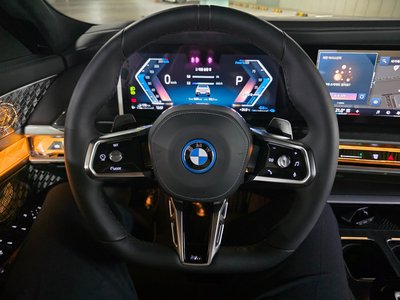 صورة مصغرة 11 لـ 2026 BMW 7 SERIES