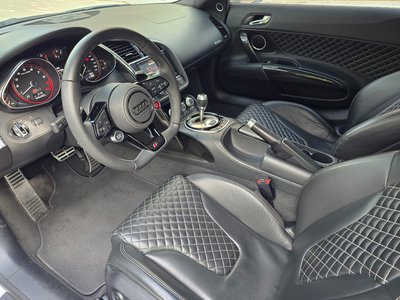 AUDI R8 - 4