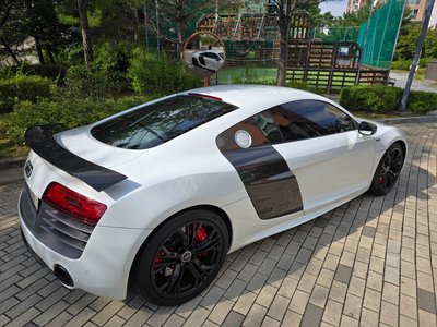 AUDI R8 - 5
