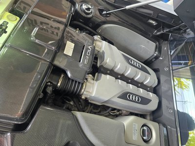 AUDI R8 - 7