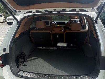 GENESIS GV80 - 10