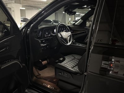 CADILLAC ESCALADE - 6