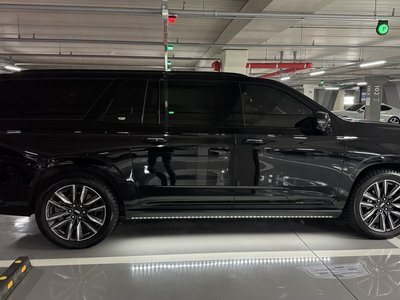 CADILLAC ESCALADE - 4